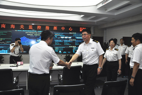 邹志武到济南海关调研(图)