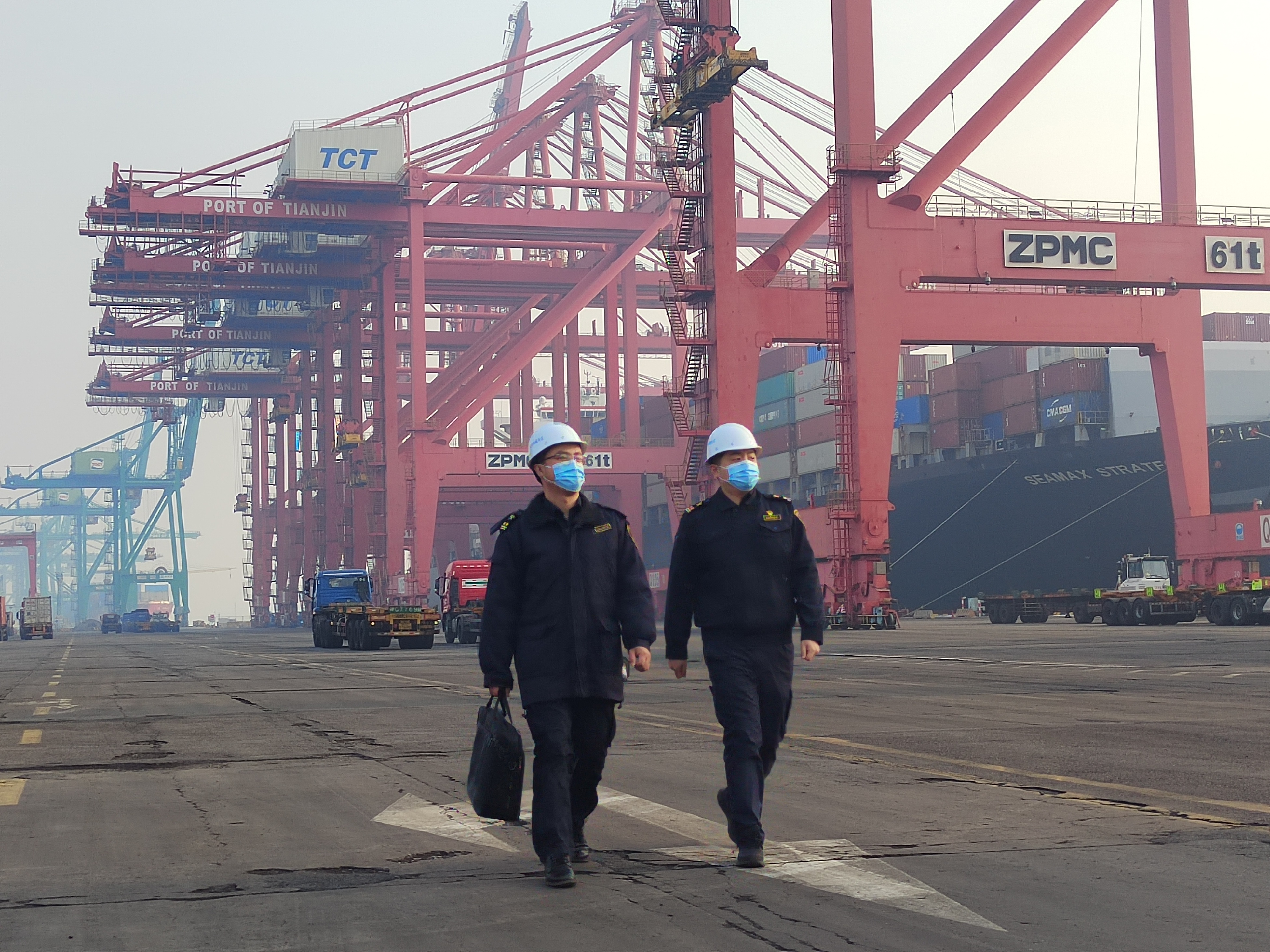 【津关发布】2024年天津海关监管进出境运输工具1.83万架(艘)次 同比增加11.5%